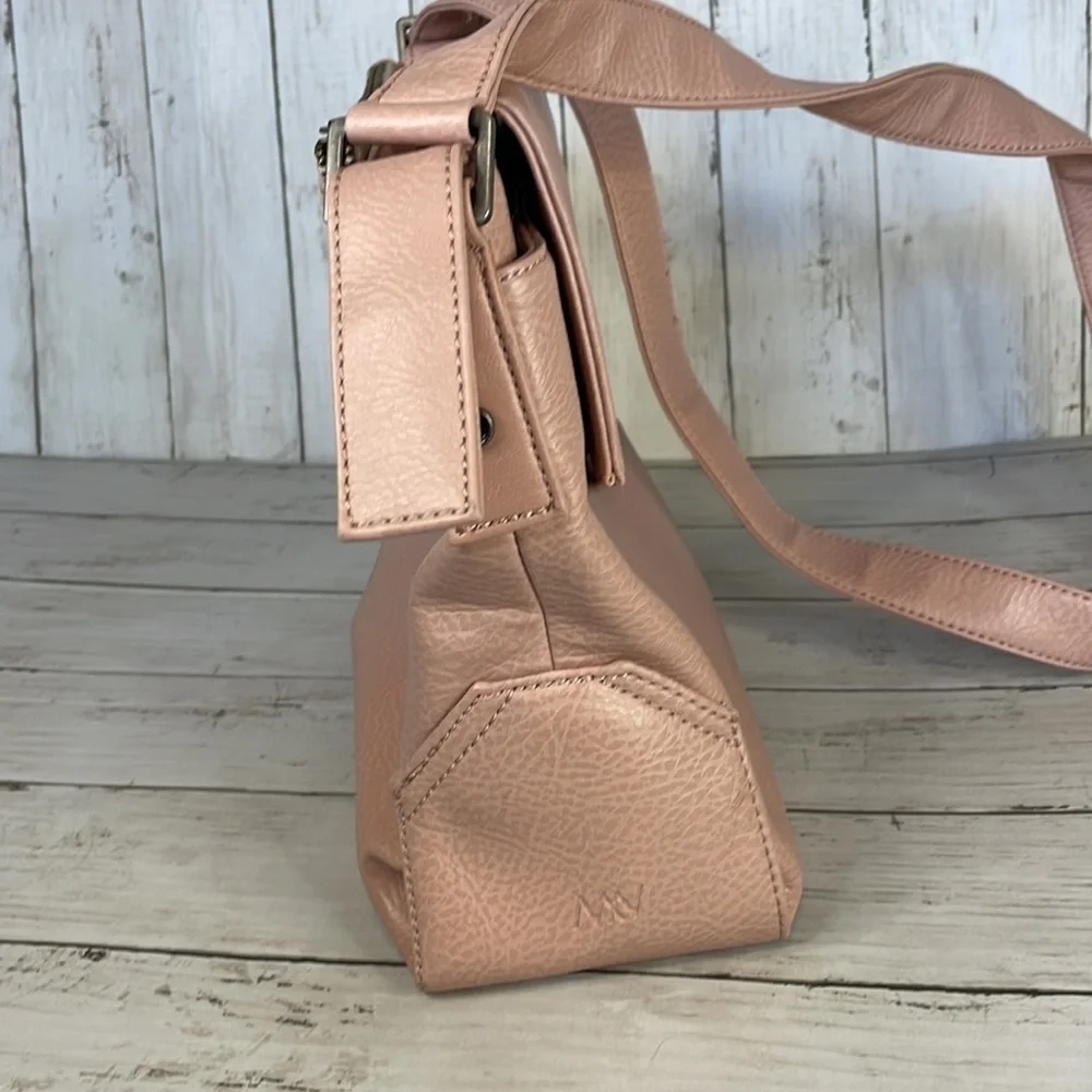 Matt and Nat Pink Monkland Dwell Hobo